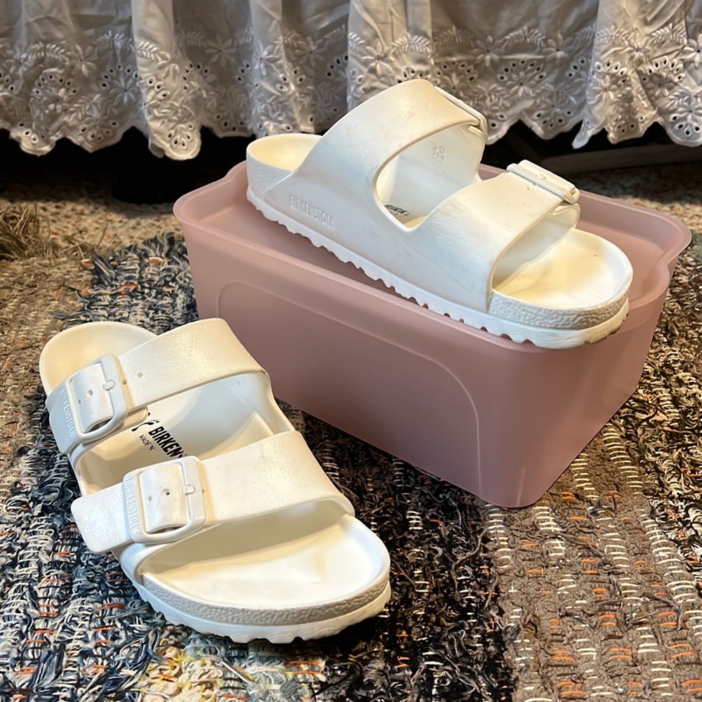 Birkenstock Arizona Essentials Sandals